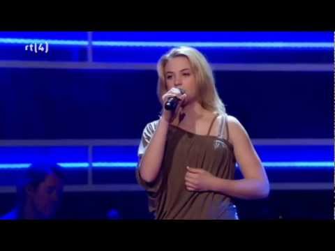Fabiënne Bergmans - A Team (Blind Auditions)