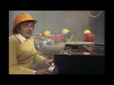 Muppet Songs: Dudley Moore - How High the Moon