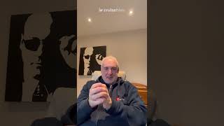 “Dressy” Flip-Flops Stir Big Reactions in Carnival Dining Rooms. #cruise #cruises #cruisenews