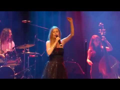 ZOË & Band Wiener Metropol "Devinez"