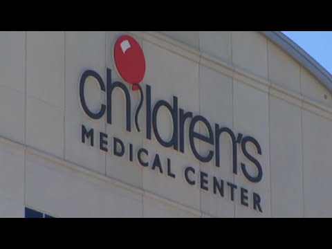 Surrogate fights parents over baby with heart condition