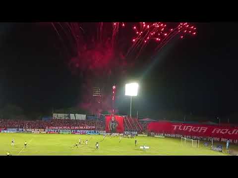 "Recibimiento épico FAS vs Alianza J18 app 2025" Barra: Turba Roja &bull; Club: Deportivo FAS