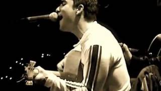 Noel Gallagher &amp; Kelly Jones Live