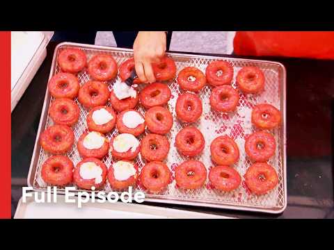 Judges Stunned by Creative Pineapple Donuts | Sugar Showdown S1