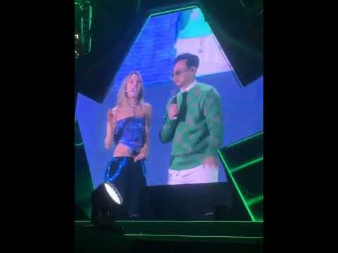 DJ HYO nói tiếng Việt và chúc mừng năm mới fans Việt tại Countdown phố đi bộ Hoàn Kiếm #showbiz