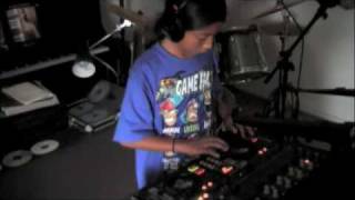 DJ Zion Mixing some Jamz