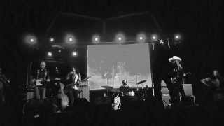 V de Valarés | Corizonas - The Falcon Sleeps Tonight