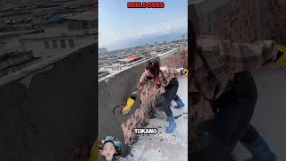 Download lagu Female Construction Worker ☝❗❗#shorts #videoshort #viralvideo mp3