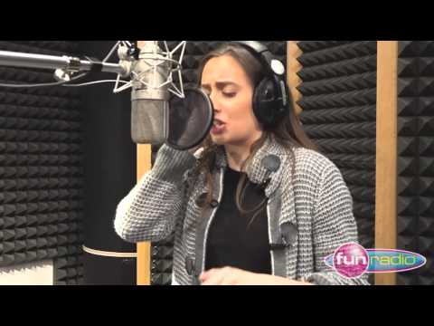 Barbara Weiss - Cez okno (live@Funradio)