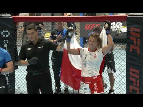 Paulina Kontna vs Alisa Bostan