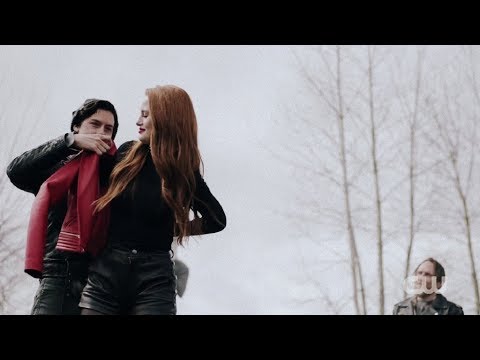 Riverdale 2×22 Cheryl becomes a Serpent