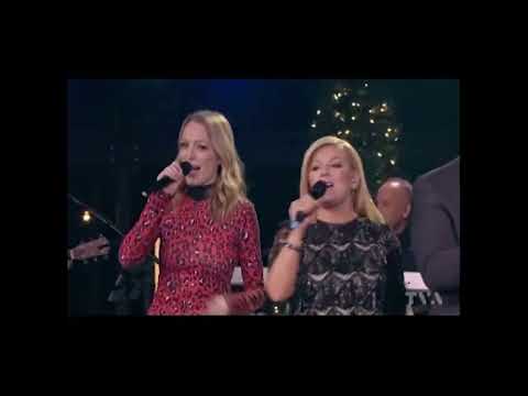 Guylaine Tanguay - Medley du temps des fêtes, avec ses invités