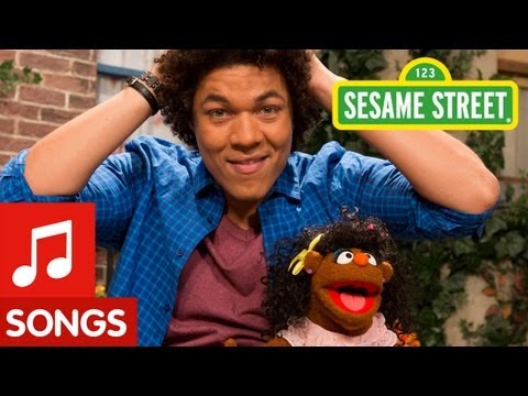 Sesame Street: I Love My Hair Song (Mando's Spanish 