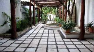 preview picture of video 'Tour of Maroma Hotel in Cancun'