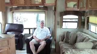 preview picture of video 'Preowned 2006 Forest River Cedar Creek Silverback 29RL Fifth Wheel RV Holiday World Katy, Texas'