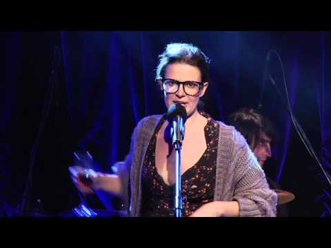 Aneta Todorczuk-Perchuć - "Krzyżówka"