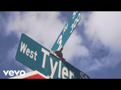 Kele B - Out The Mud (Official Video) ft. Young Ghostt