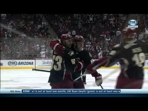 Mike Ribeiro wrist shot goal 3-2 Calgary Flames vs Phoenix Coyotes 10/22/13 NHL Hockey