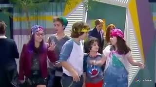 Regina encontra Isabela e Manuela juntas no banheiro/ Cúmplices de um Resgate