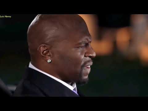 Terry Crews (Latrell) cantando "A Thousand Miles" (Pelicula: "¿Y Donde estan las rubias?")