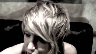 Amy Hef - Ignorant Pig (acoustic original)