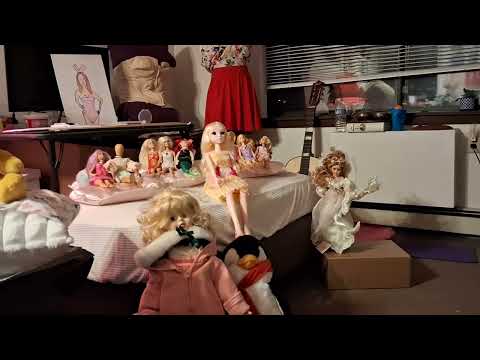 Diana's Makers Space - Watching Youtube & TV Together  ❤️