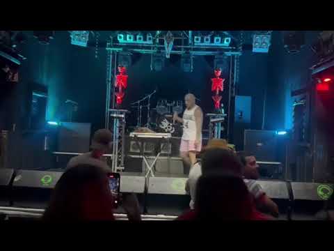 Daniel Gun x Johnny VI - Vielleicht (live in Erfurt)