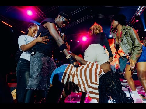 Davis D yataramiye i Rubavu|| Yishimiwe n'inkumi kwihangana biranga  bamusanga ku rubyinrio