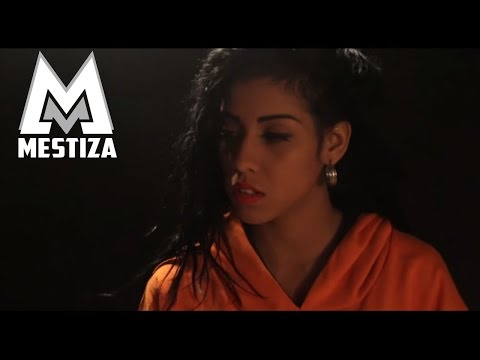 Mestiza - Tras La Tarima Ft. Lira (Official Video)