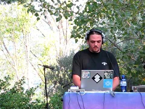 Kanc Cover vs Goasia in Chill 2@Aurora 2009