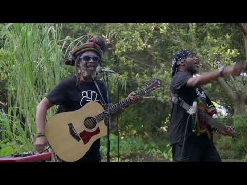Steppin Out - Steel Pulse: Mana Maoli X Playing For Change | Live Outside - Meleana Sessions