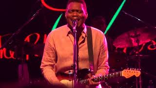 Robert Cray - The same love that made me laugh(Teatro Vorterix, Buenos Aires, 28/07/2019)