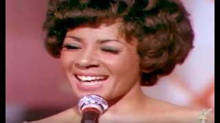 Shirley Bassey - On A Wonderful Day / I'll Never Fall In Love Again / This Is My Life (1970 Live)