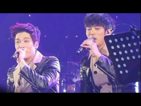 111224 2AM Christmas Concert - Medley(My Valentine)