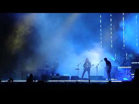 Mumford & Sons - The Wolf (directo Bilbao BBK Live 2015-07-09)