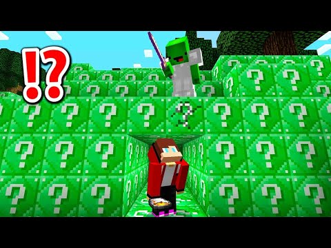 Speedrunner VS Hunter in A EMERALD LUCKY BLOCK WORLD - Minecraft