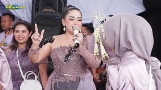 Download lagu SIUH nina mincreng ld pro live cikareumbi mp3 Download lagu SIUH nina mincreng ld pro live cikareumbi mp3