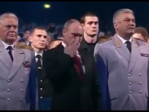 Putin 'cries' at tribute concert