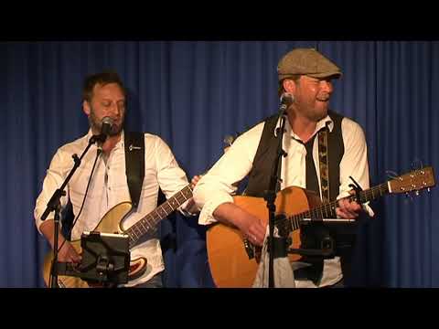 download lagu mp3 mp4 En Lille Pose Støj, download lagu En Lille Pose Støj gratis, unduh video klip En Lille Pose Støj