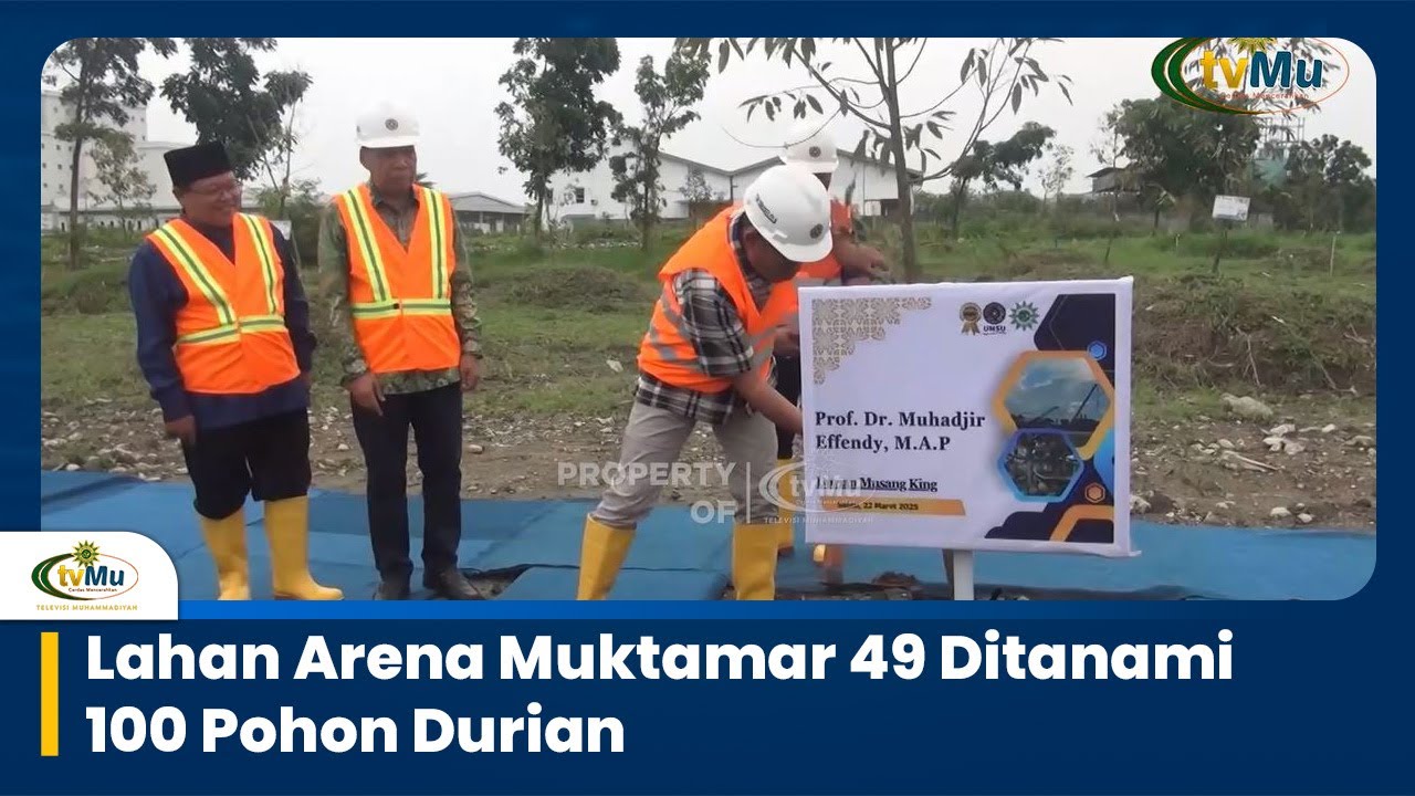 Muhadjir Effendy Tanam Bibit Pohon Durian di Area Kampus Terpadu UMSU