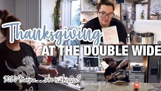 ✨TRYING TO MAKE IT THROUGH HOSTING A HOLIDAY AS A WILDLY CHAOTIC PERSON✨ | fun in the double wide🤣