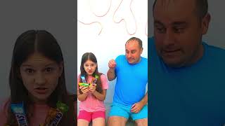 Download lagu Cute kid pranks dad! OH NO 😃😨🐶 mp3 Download lagu Cute kid pranks dad! OH NO 😃😨🐶 mp3