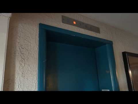 EPIC RELAYS! A look at a Soon to be Modded Otis Lexan BOTTOM DRIVE Elevator in Myrtle Beach, SC