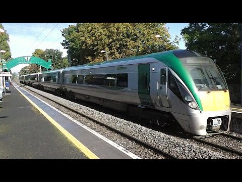 IE 22000 Class ICR Train number 22310 - Sydney Parade, Dublin