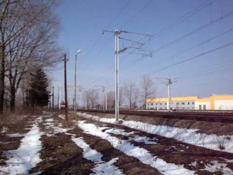 CFR ELECTRIC LOCOMOTIVE 47-785-6 AT BUFTEA