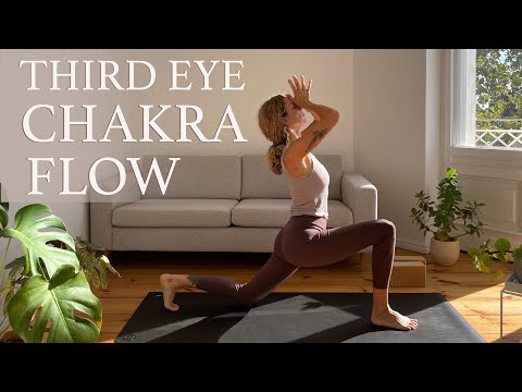 Third Eye Chakra Yoga Vinyasa | 38 Min. Yoga Flow and Meditation