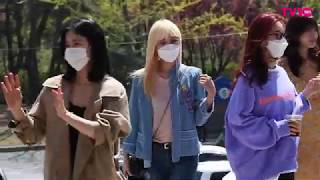 [TV TEN] Apink пришли на радиопередачу Jung Eunji Gayo Plaza Radio