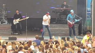 Cole Swindell *Stars* Red White &amp; Country 7/3/16