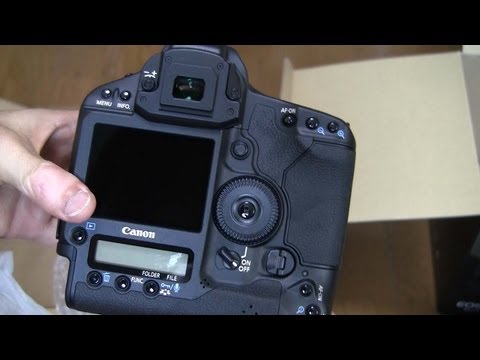 Canon EOS-1D Mark IV unboxing