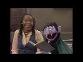 Sesame Street Mumford Produces Shapes